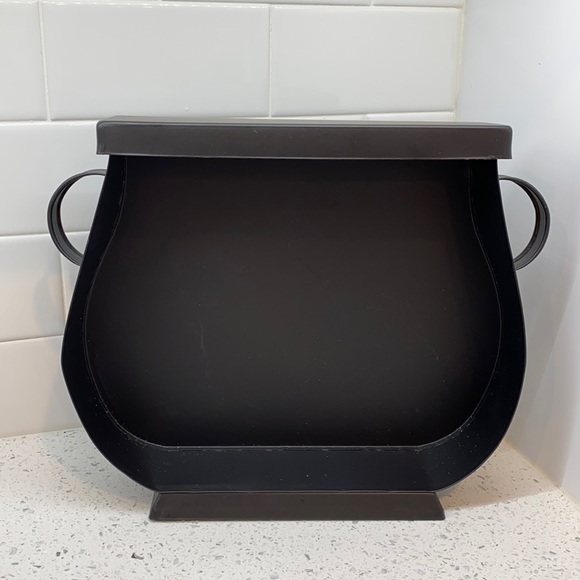 Target 2021 Halloween Cauldron Shelf - Picture 2 of 7